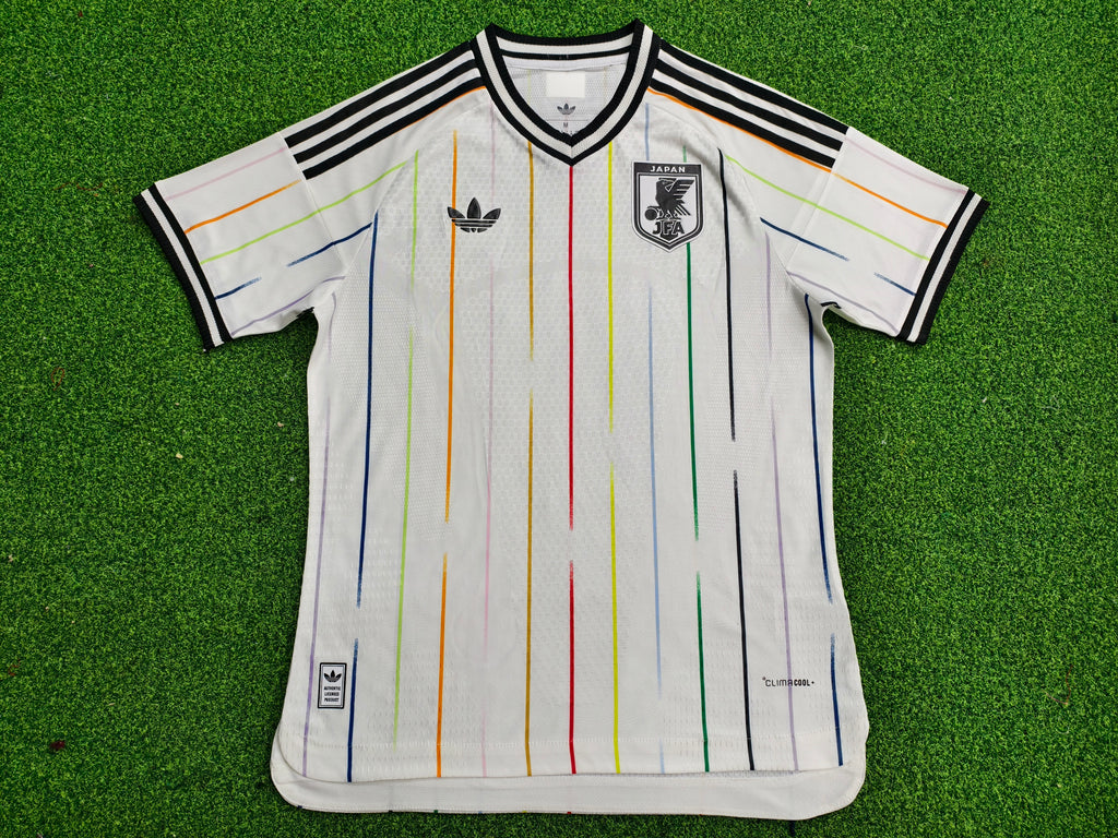 Maillot Japon Édition Spéciale Arc-en-Ciel