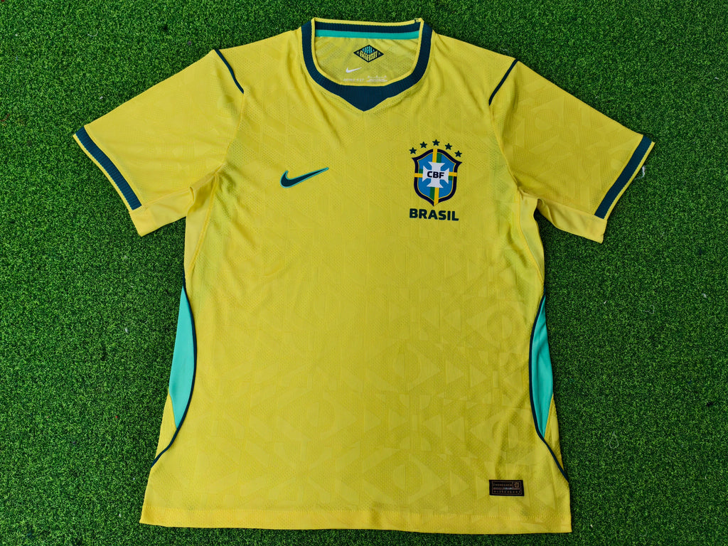 Maillot Brésil domicile 2024/2025