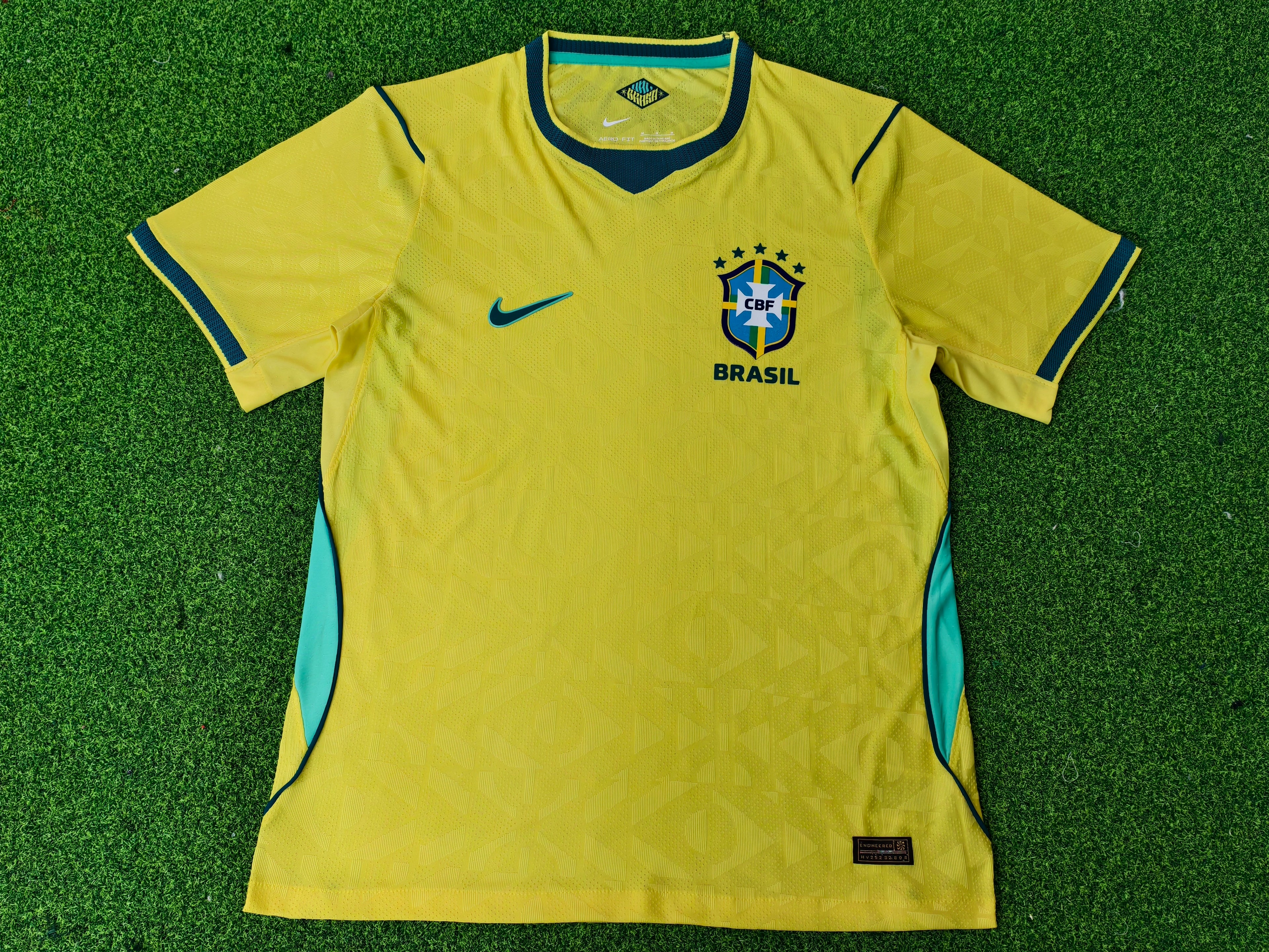 Maillot Brésil domicile 2024/2025